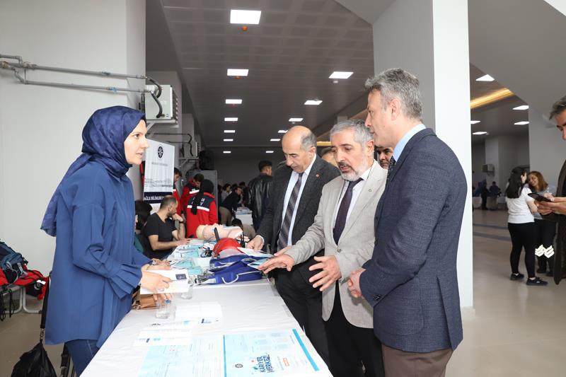 Kariyer Merkezi, Ardahan Üniversitesi Tanıtım Günlerine Katıldı.